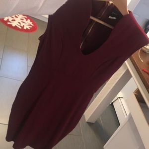 Privy maroon dress